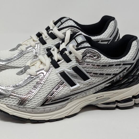 New Balance 1906R Women's Classic Sneakers Grey and Black Women's Size 10.5 - Picture 13 of 14